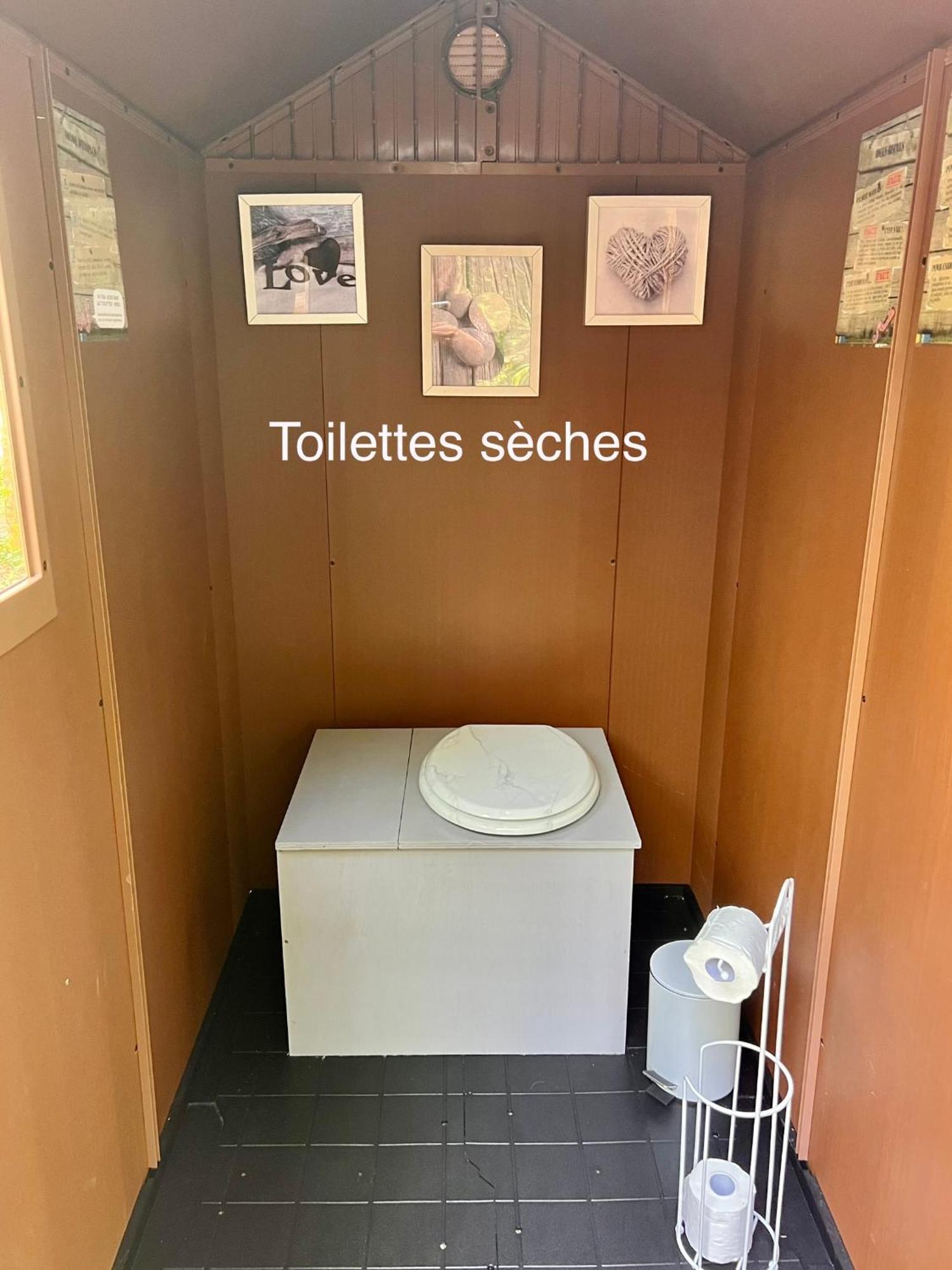 Cabane Insolite Avec Escape Game Saint-Évarzec Exteriér fotografie